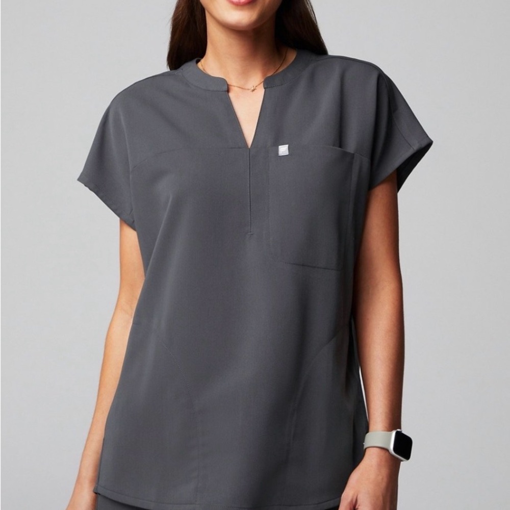 Fabletics Scrub Set NWT - image 1